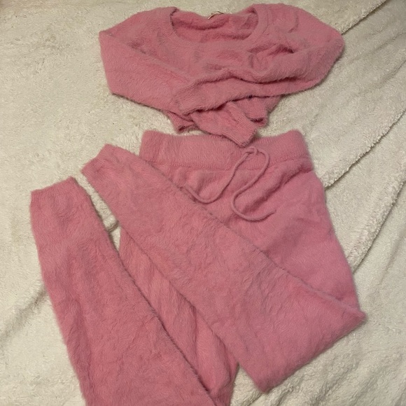 Luna Pink Soft meshki Outfit - Picture 3 of 5